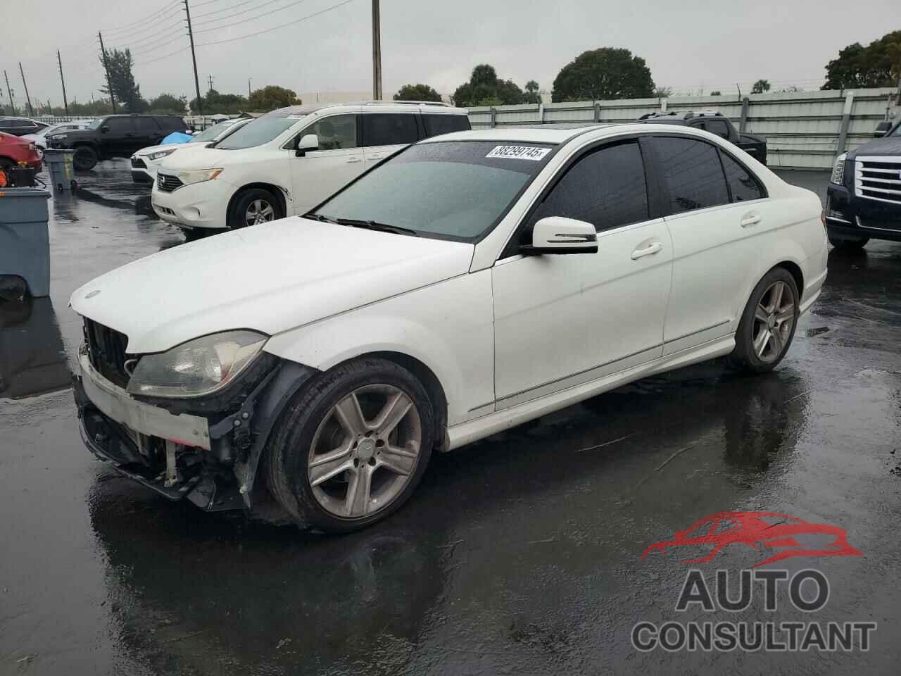 MERCEDES-BENZ C-CLASS 2011 - WDDGF5EB5BR172551