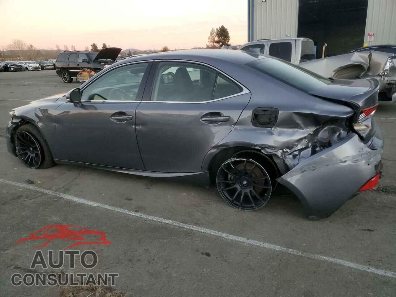 LEXUS IS 2017 - JTHBA1D29H5060542
