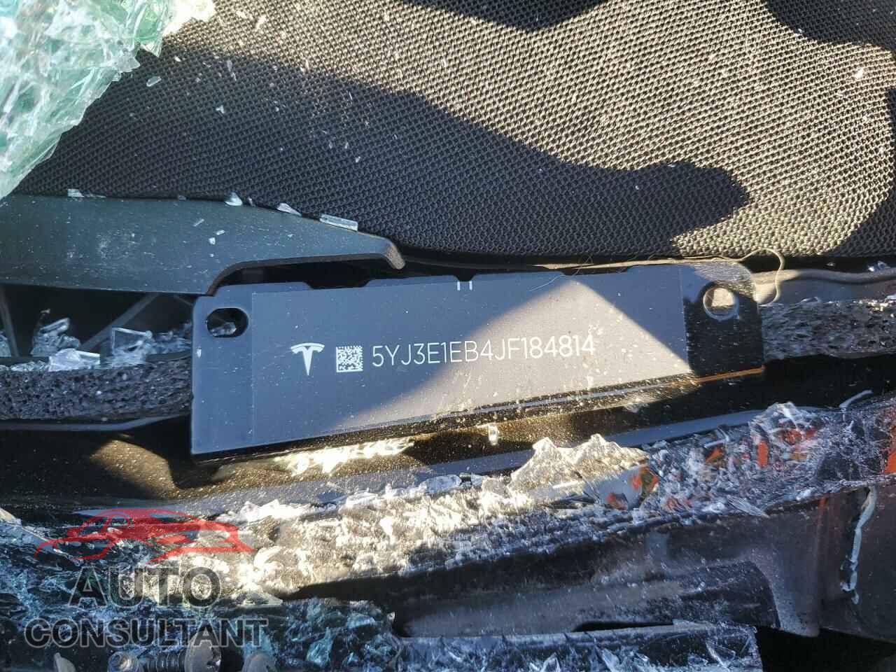 TESLA MODEL 3 2018 - 5YJ3E1EB4JF184814