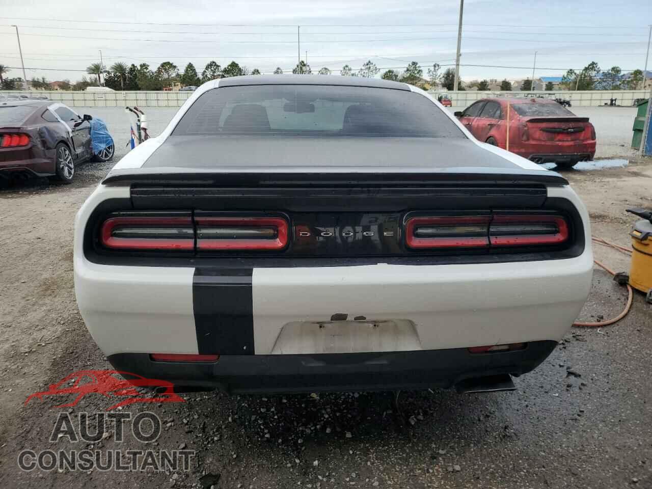 DODGE CHALLENGER 2017 - 2C3CDZBT4HH659353
