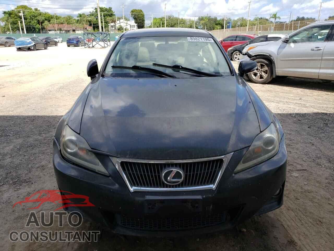 LEXUS IS 2013 - JTHCF5C26D5060989