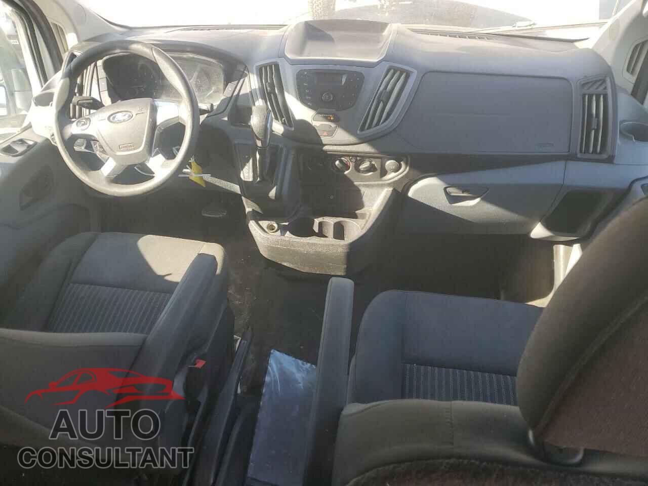 FORD TRANSIT 2018 - 1FTYE2YM8JKA24351
