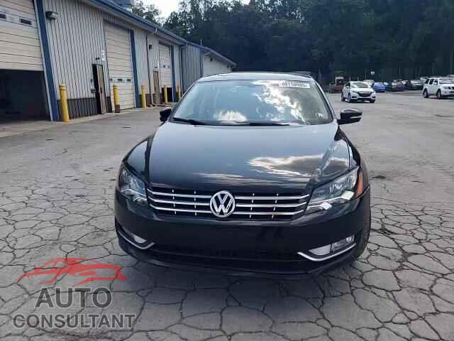 VOLKSWAGEN PASSAT 2013 - 1VWCN7A33DC113829
