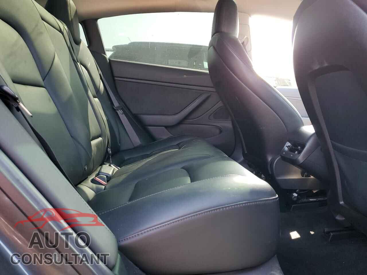 TESLA MODEL 3 2019 - 5YJ3E1EA0KF356426