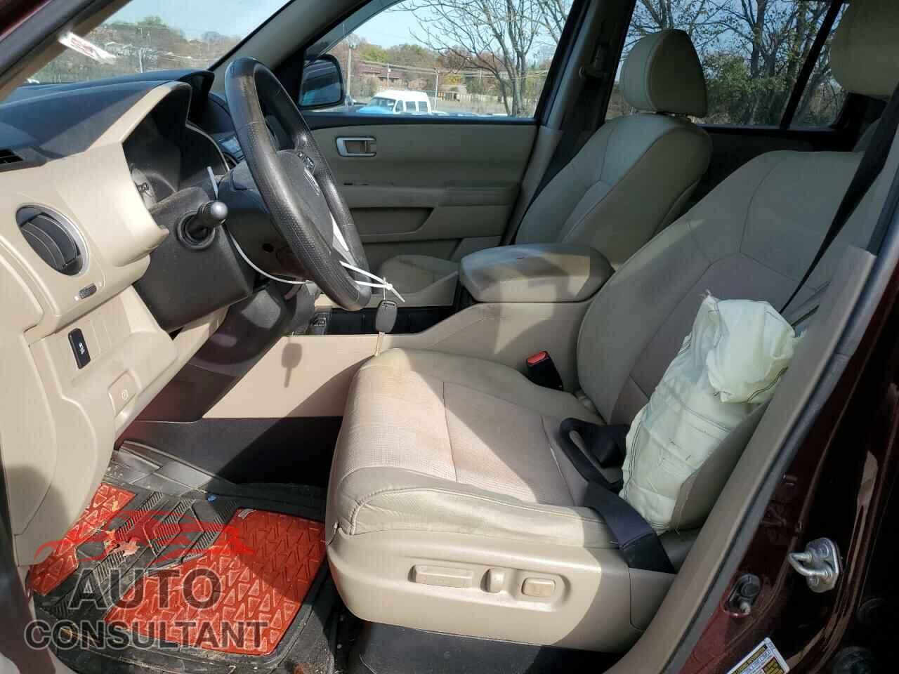 HONDA PILOT 2015 - 5FNYF4H46FB018304