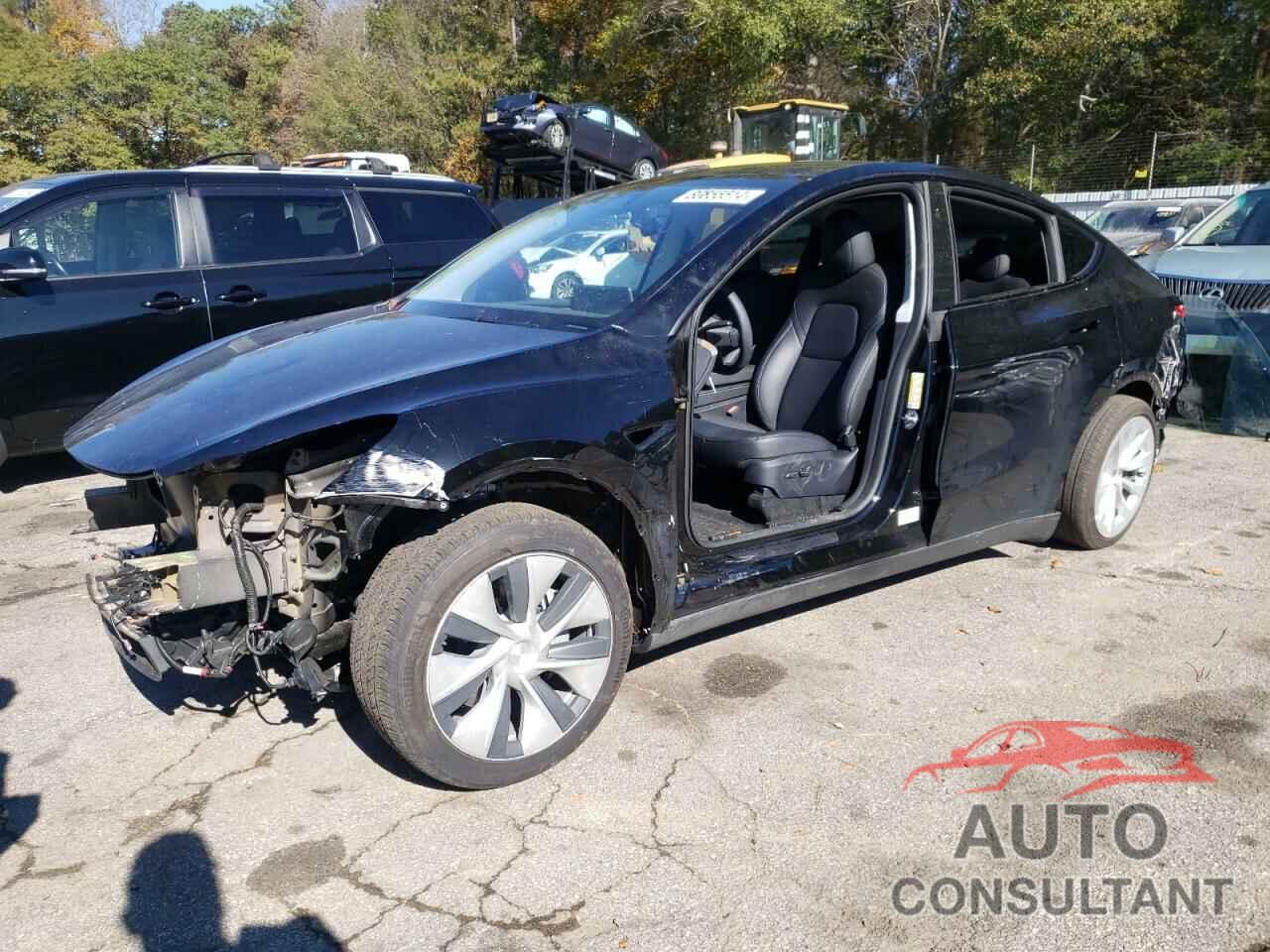 TESLA MODEL Y 2024 - 7SAYGDED0RF004357