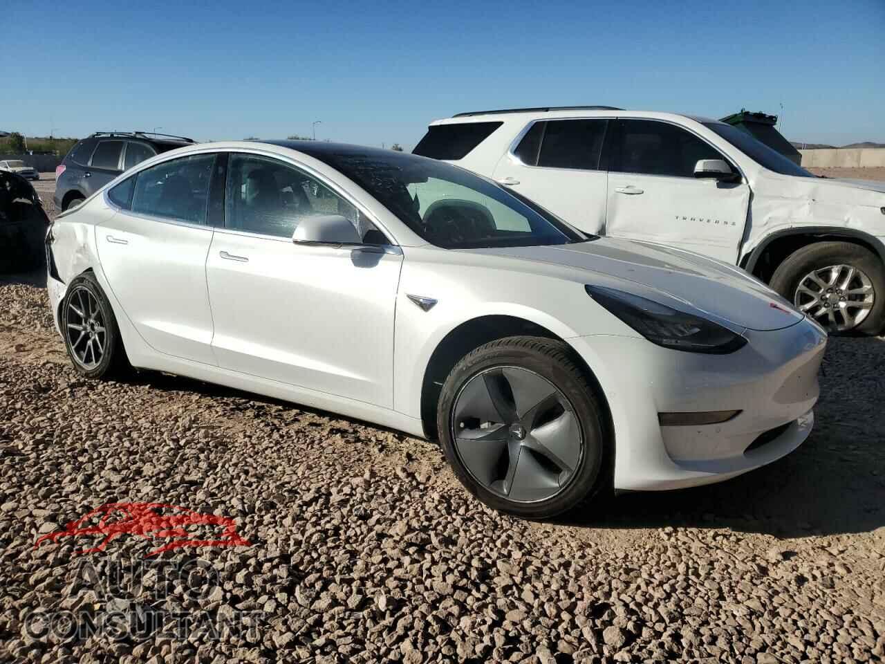 TESLA MODEL 3 2019 - 5YJ3E1EA5KF485343