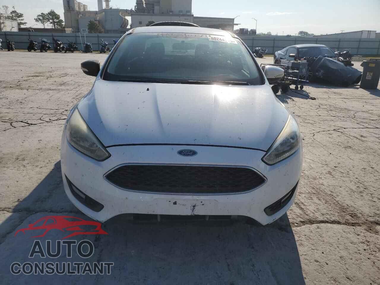 FORD FOCUS 2015 - 1FADP3F28FL341148