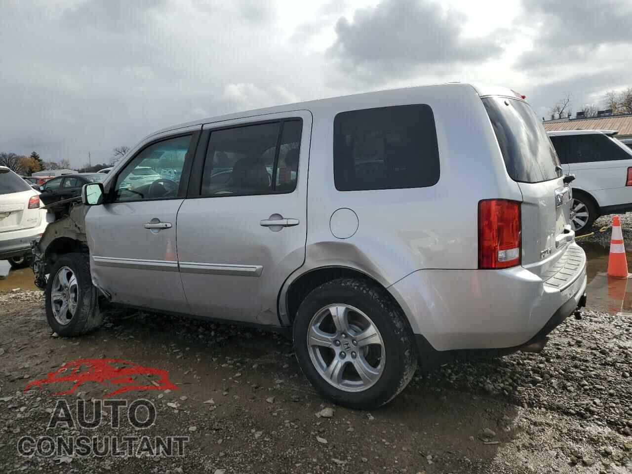 HONDA PILOT 2014 - 5FNYF4H52EB057382