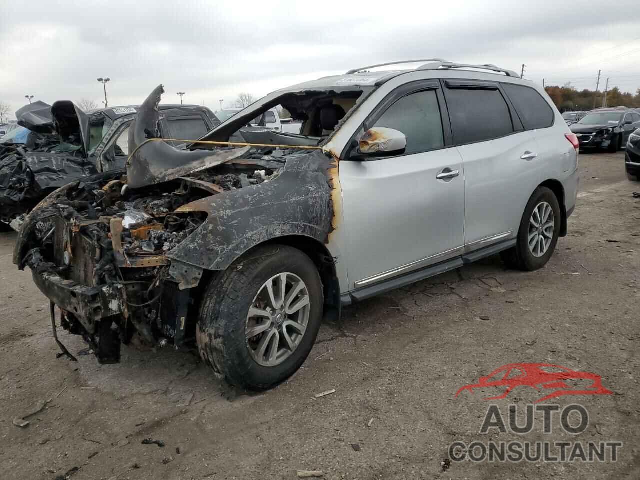 NISSAN PATHFINDER 2013 - 5N1AR2MM0DC604604