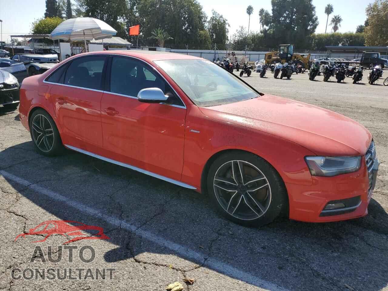 AUDI S4/RS4 2013 - WAUBGAFL2DA099204