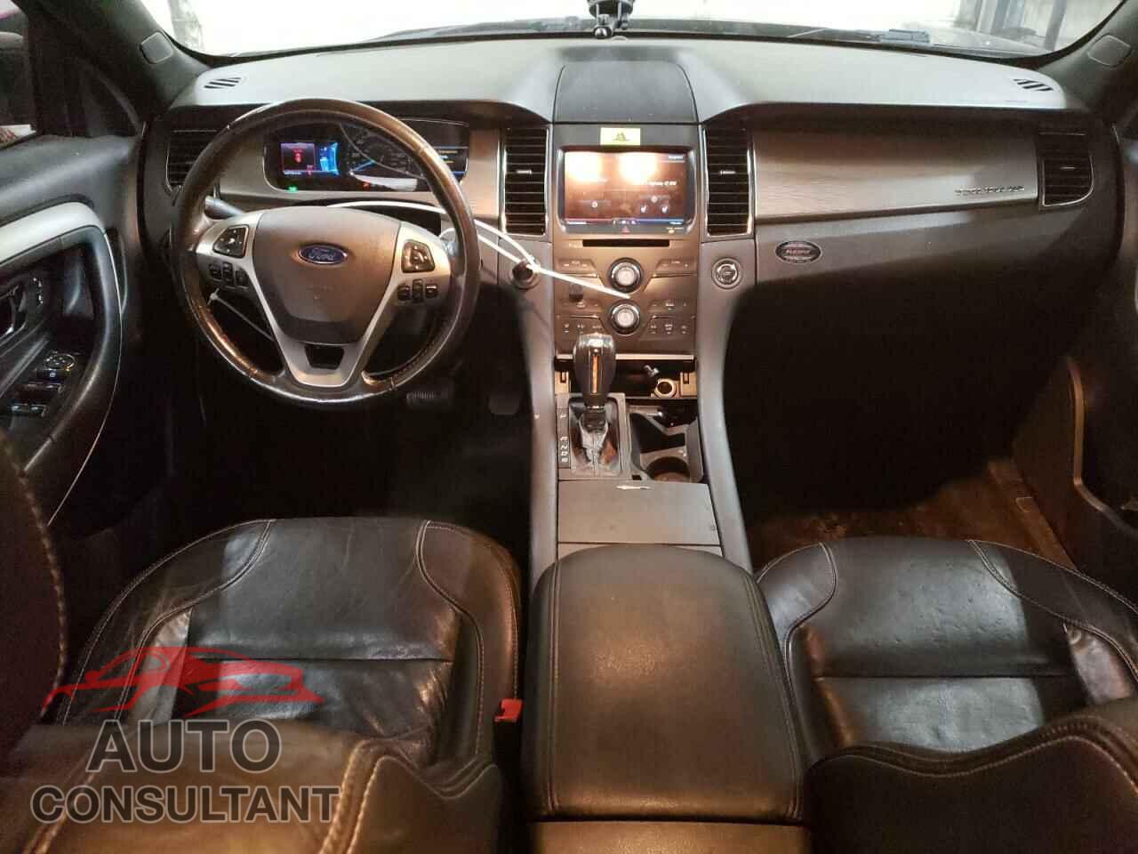 FORD TAURUS 2013 - 1FAHP2E92DG215545