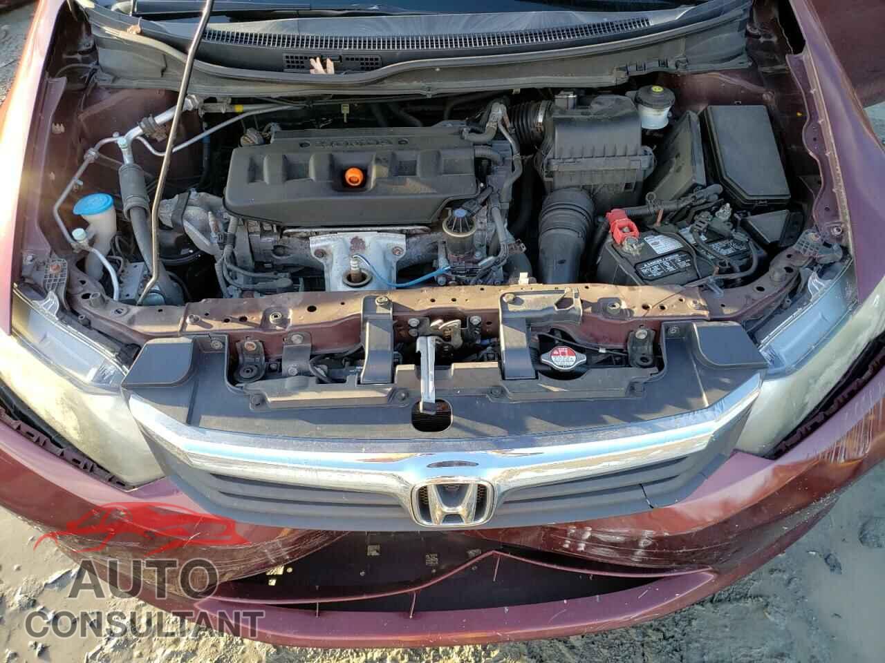 HONDA CIVIC 2012 - 2HGFB2F57CH584708