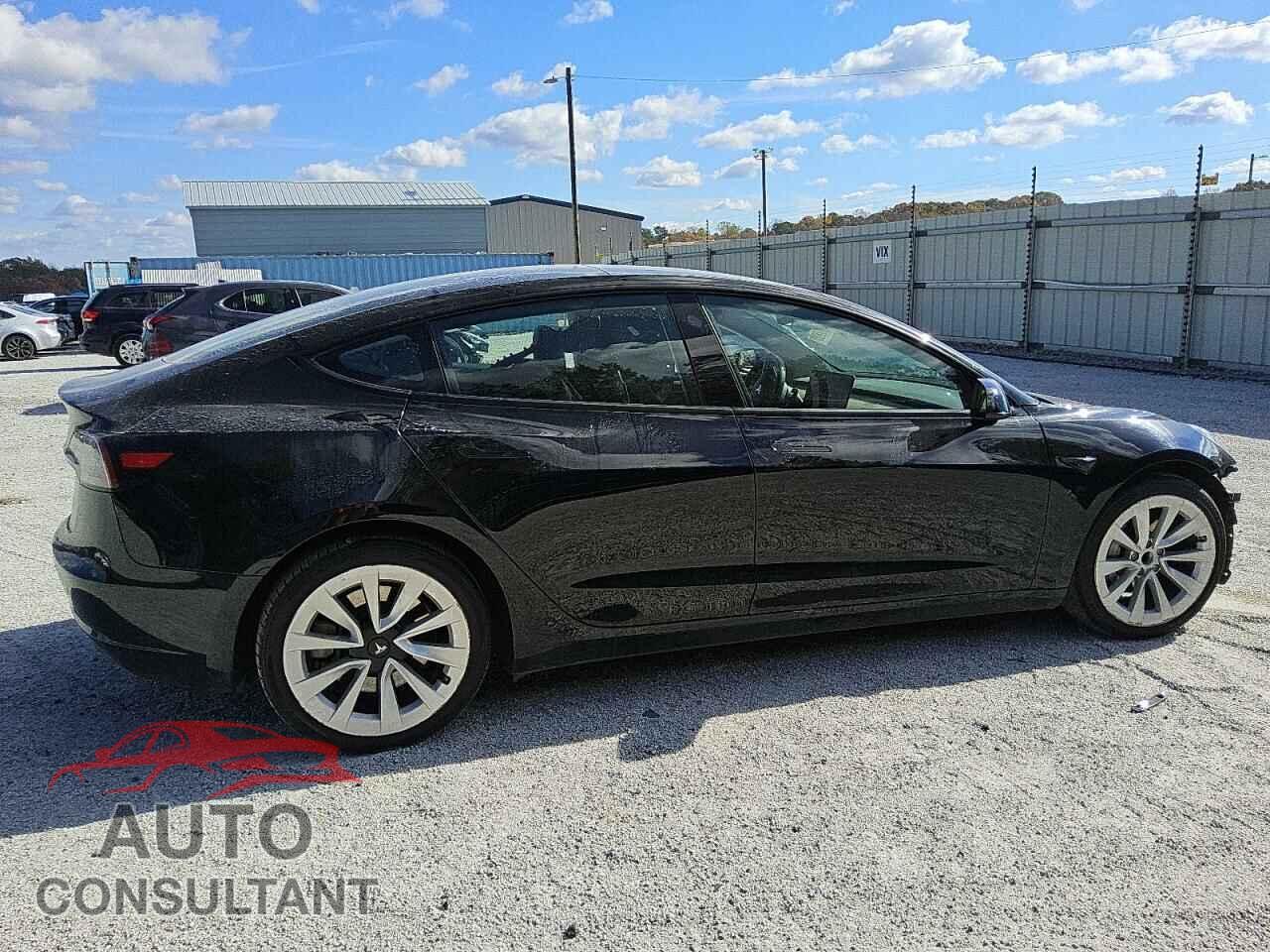 TESLA MODEL 3 2023 - 5YJ3E1EA6PF435431