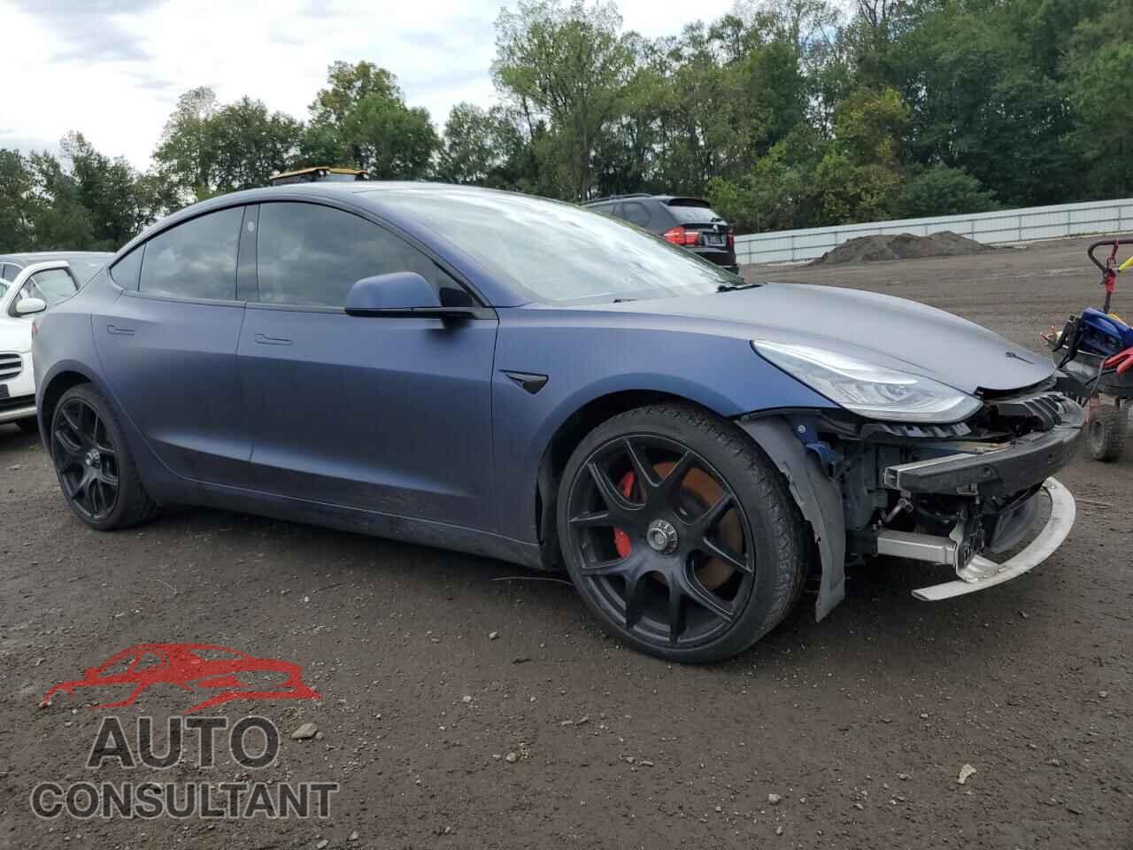 TESLA MODEL 3 2018 - 5YJ3E1EB4JF072319