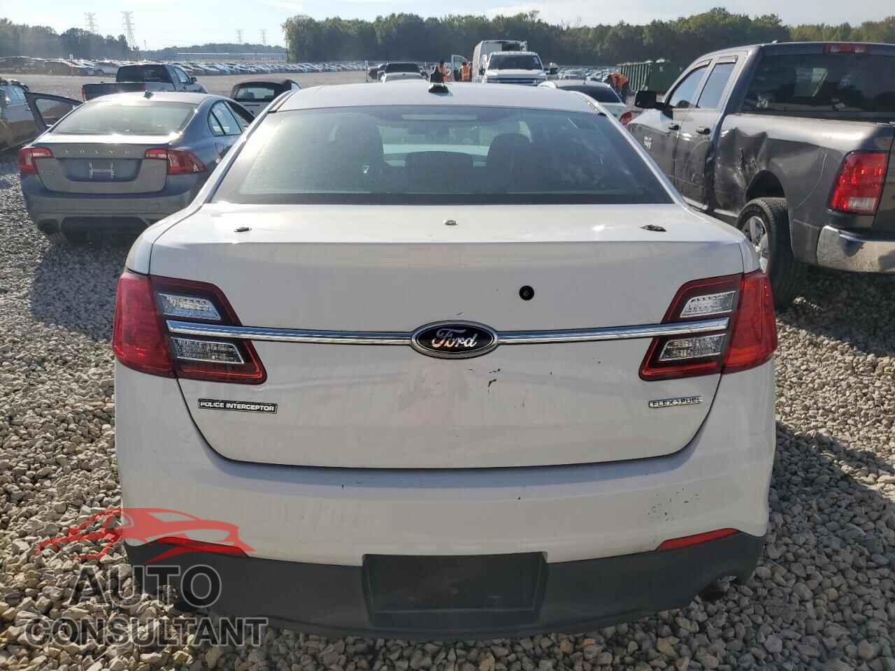FORD TAURUS 2013 - 1FAHP2L83DG199799