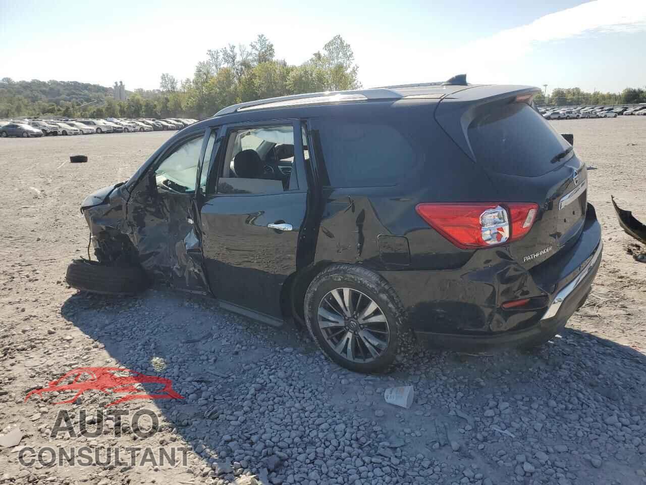 NISSAN PATHFINDER 2019 - 5N1DR2MM9KC596108