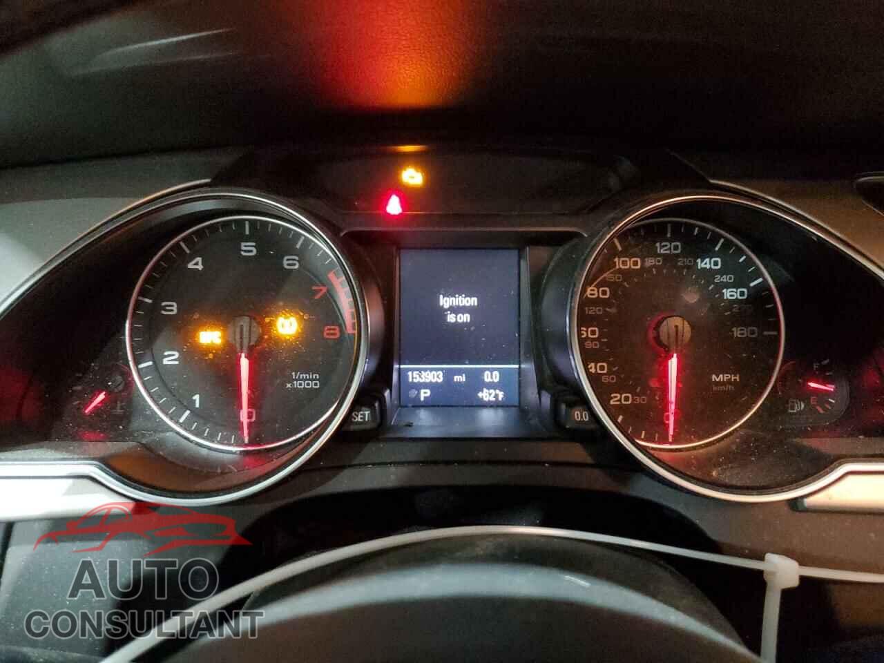 AUDI A5 2012 - WAULFAFR8CA024632