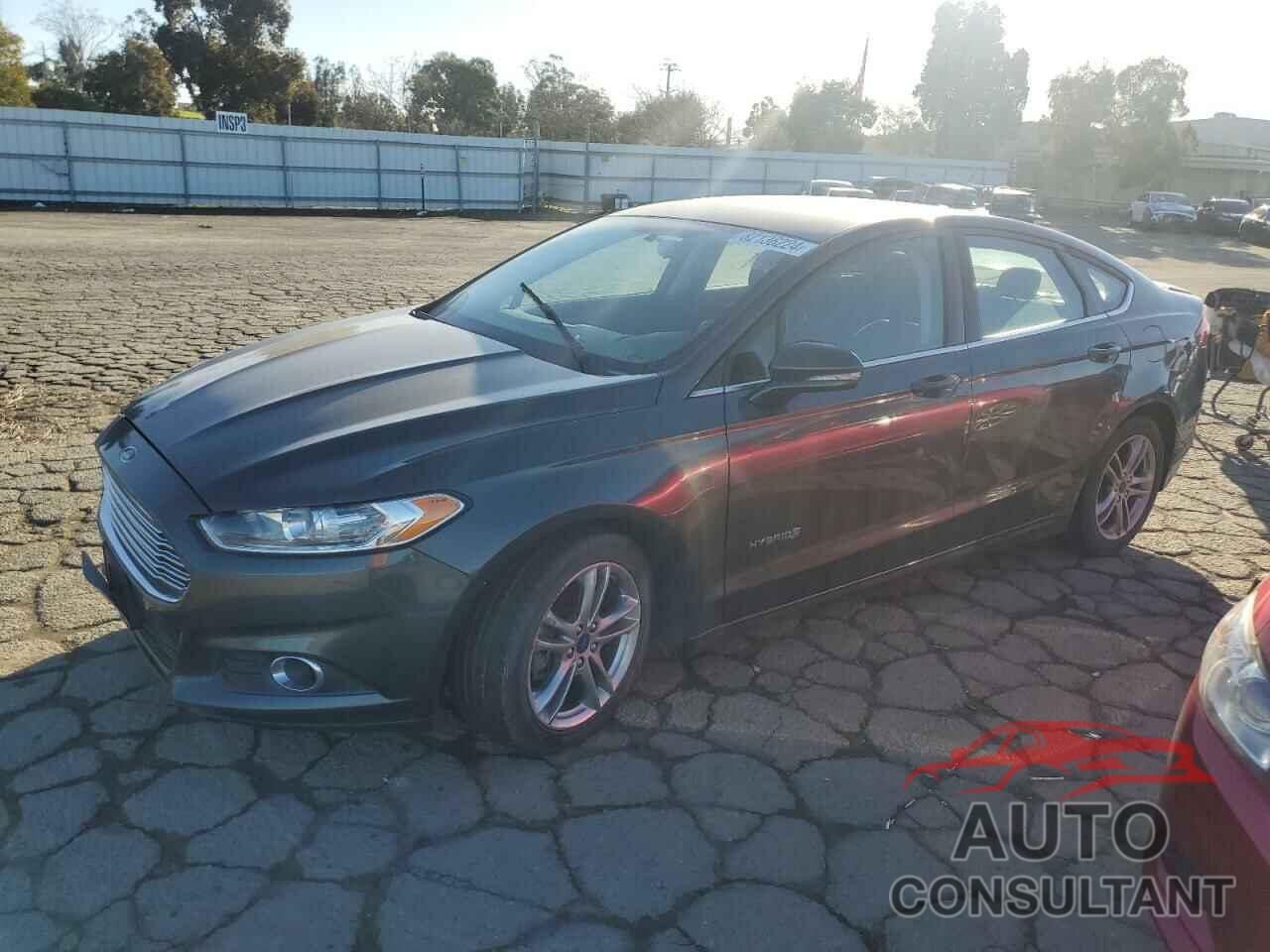 FORD FUSION 2015 - 3FA6P0LU4FR213570