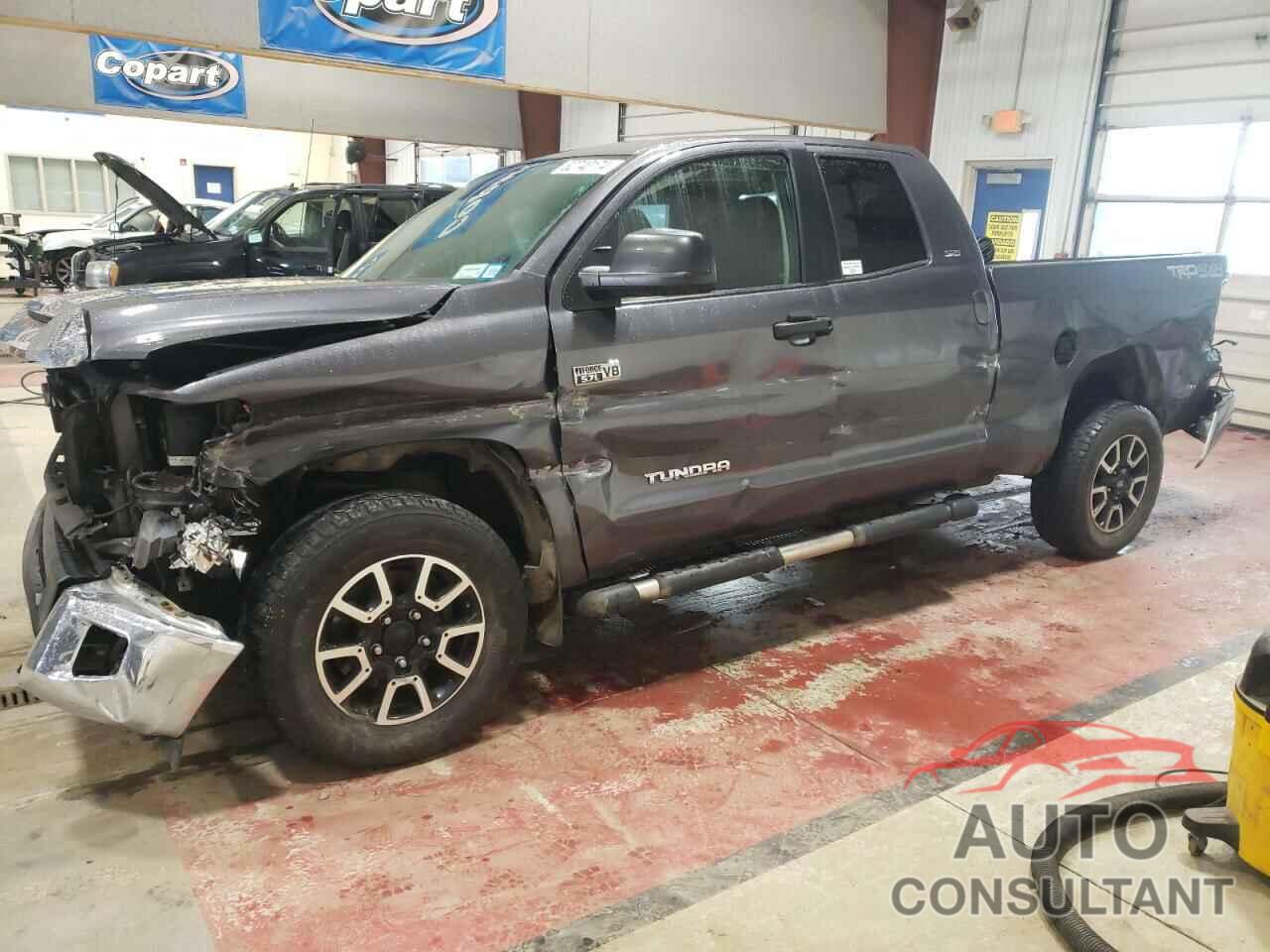 TOYOTA TUNDRA 2018 - 5TFUY5F14JX763350