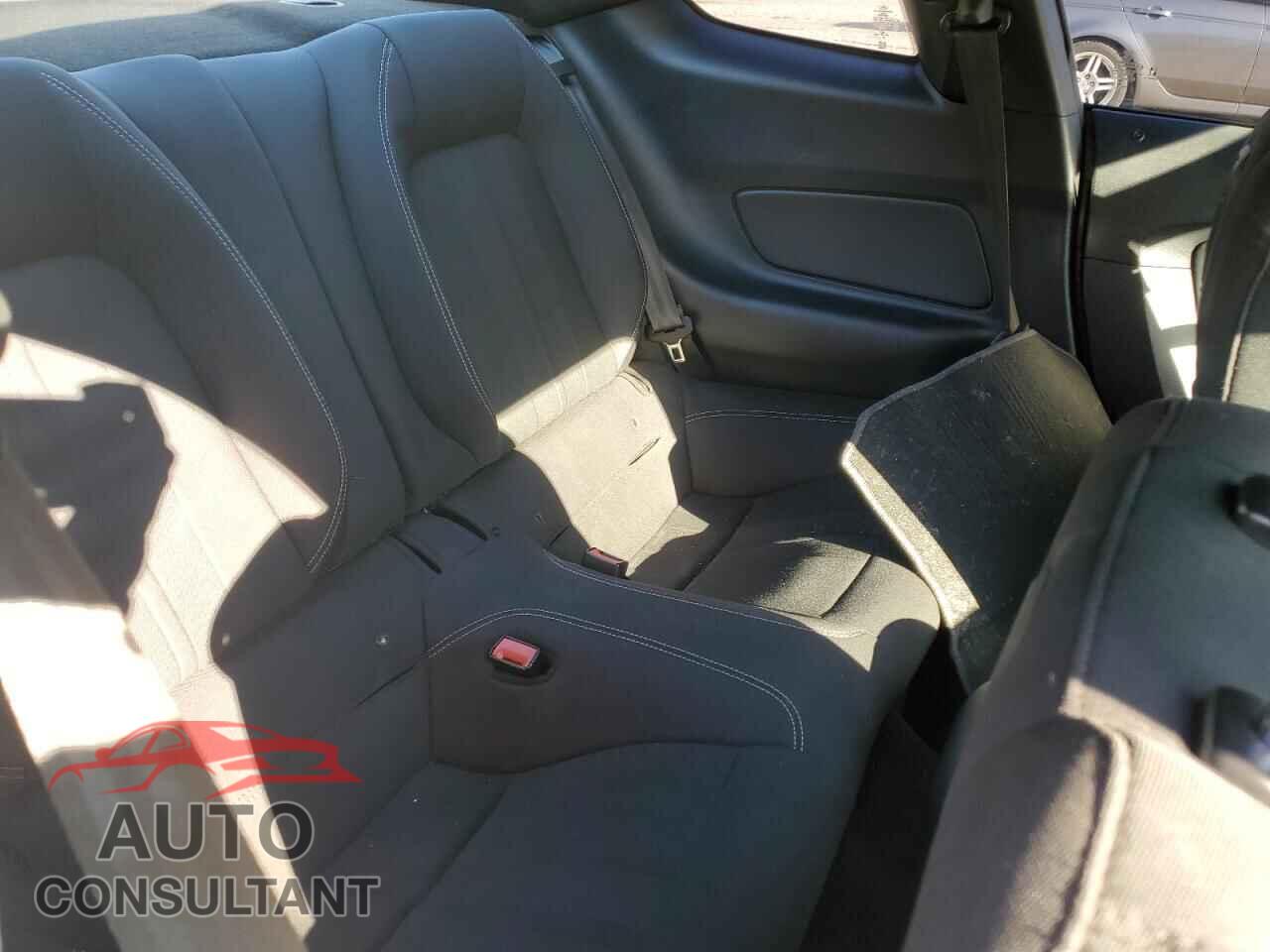 FORD MUSTANG 2020 - 1FA6P8CF1L5174659