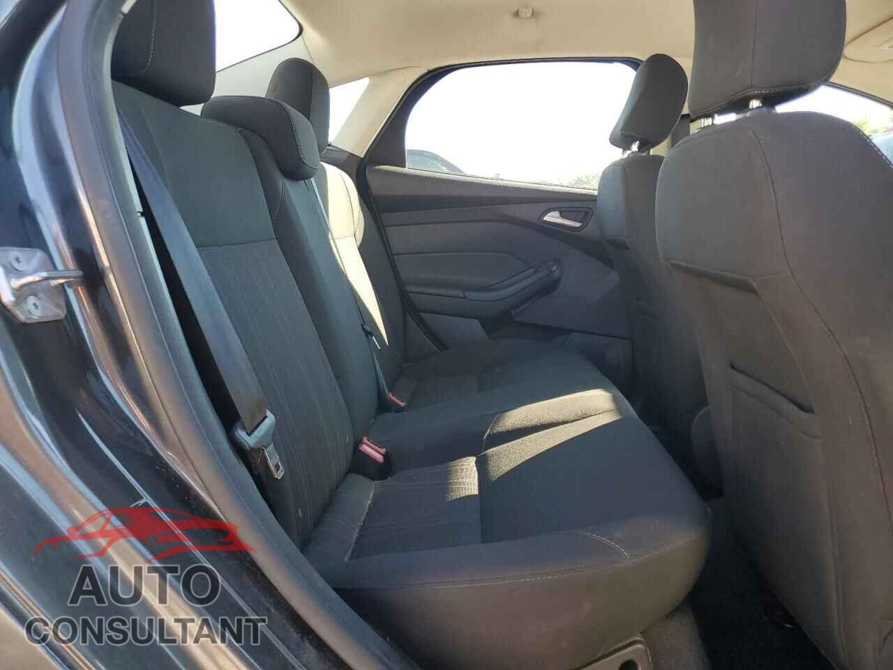 FORD FOCUS 2016 - 1FADP3F25GL377834