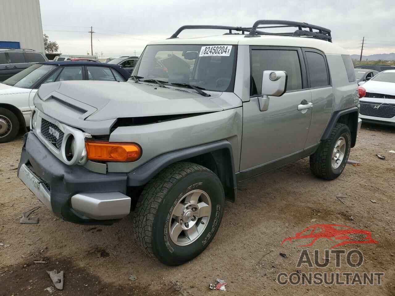 TOYOTA FJ CRUISER 2010 - JTEBU4BF8AK072460