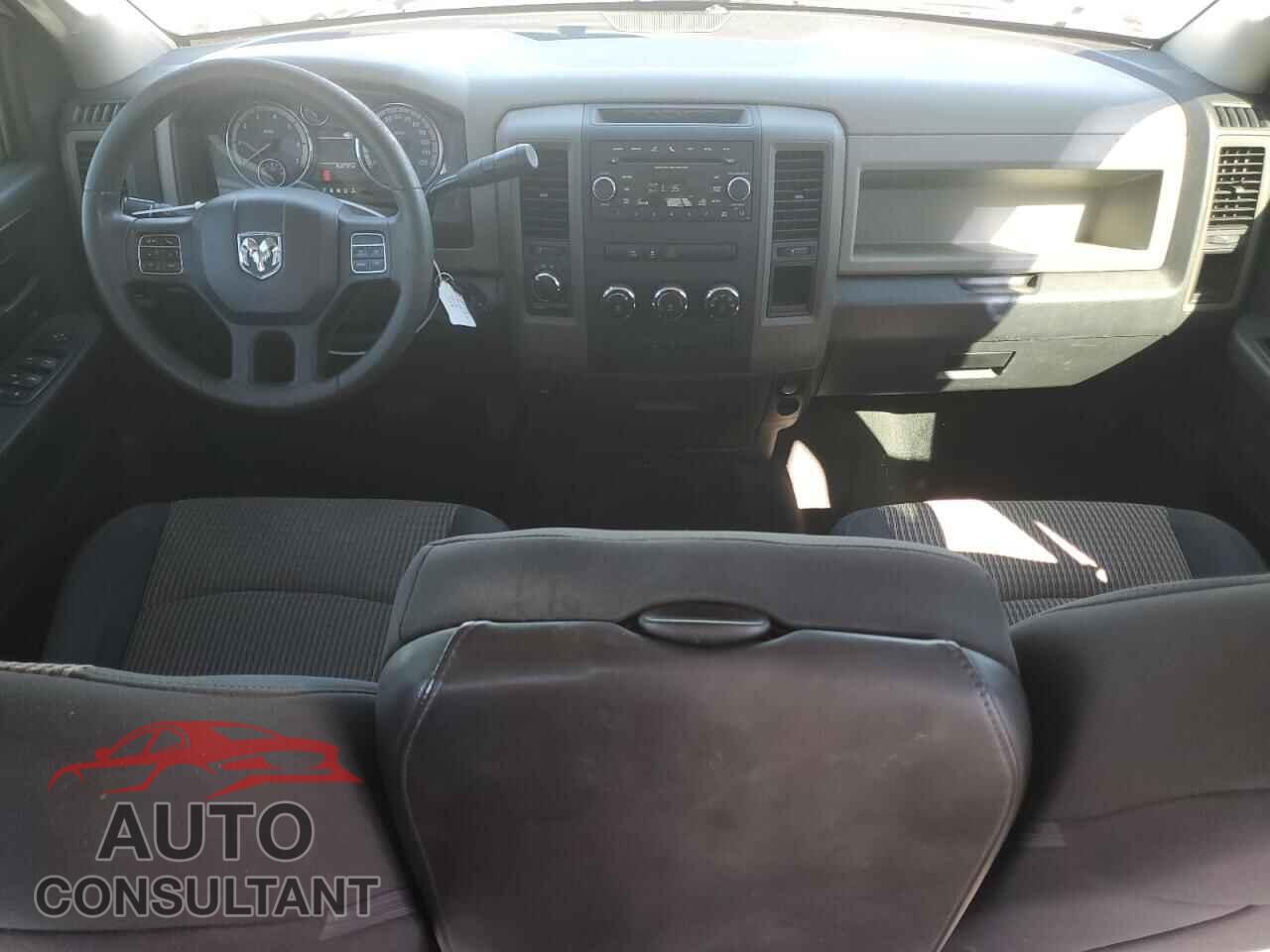 DODGE RAM 1500 2012 - 1C6RD7KT7CS317012
