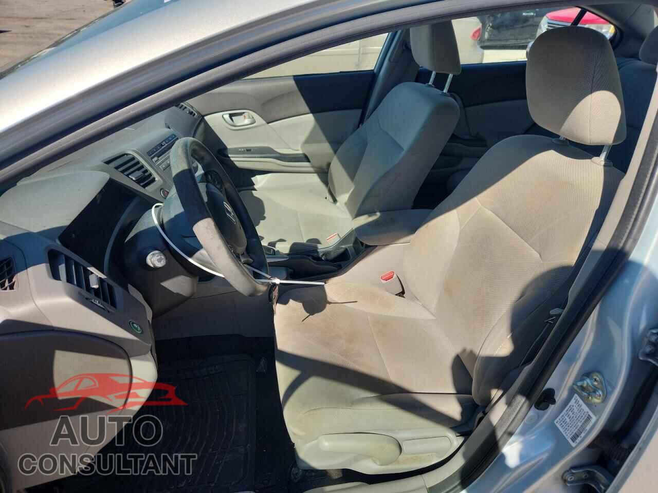 HONDA CIVIC 2012 - 2HGFB2F55CH600078