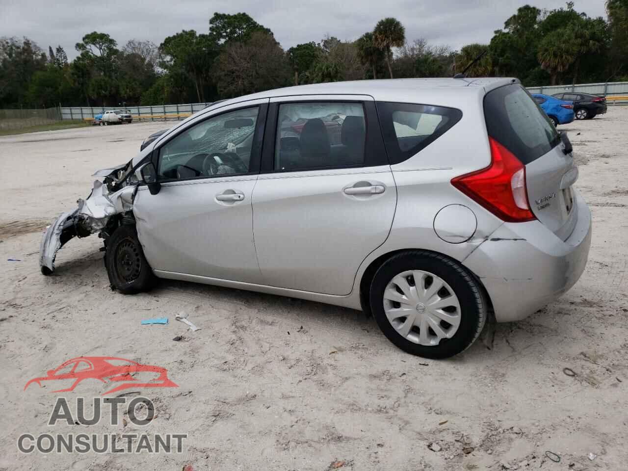 NISSAN VERSA 2015 - 3N1CE2CP3FL435080