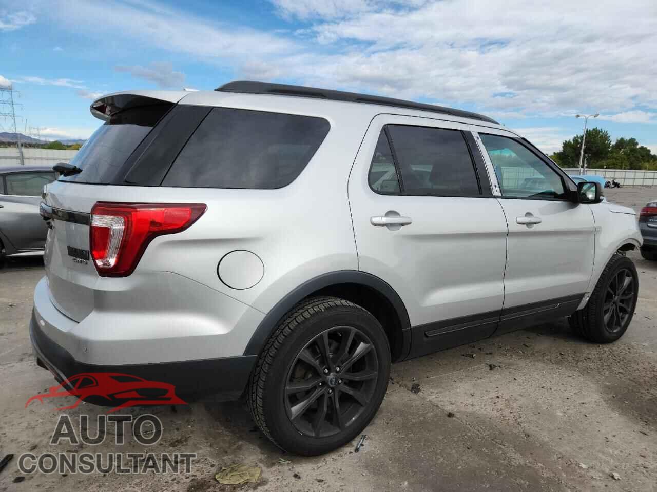 FORD EXPLORER 2017 - 1FM5K8D82HGA27388