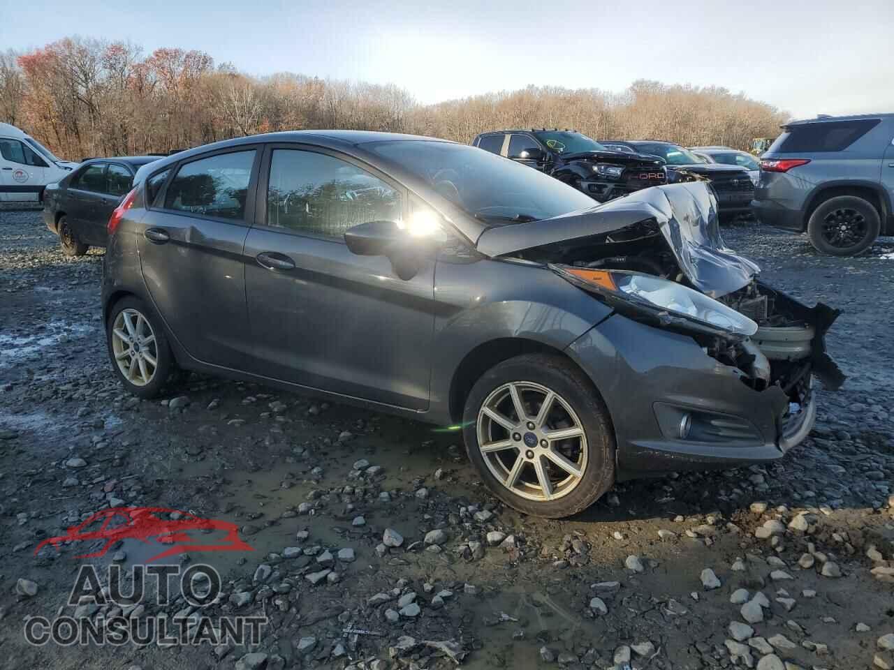 FORD FIESTA 2017 - 3FADP4EJ7HM123900