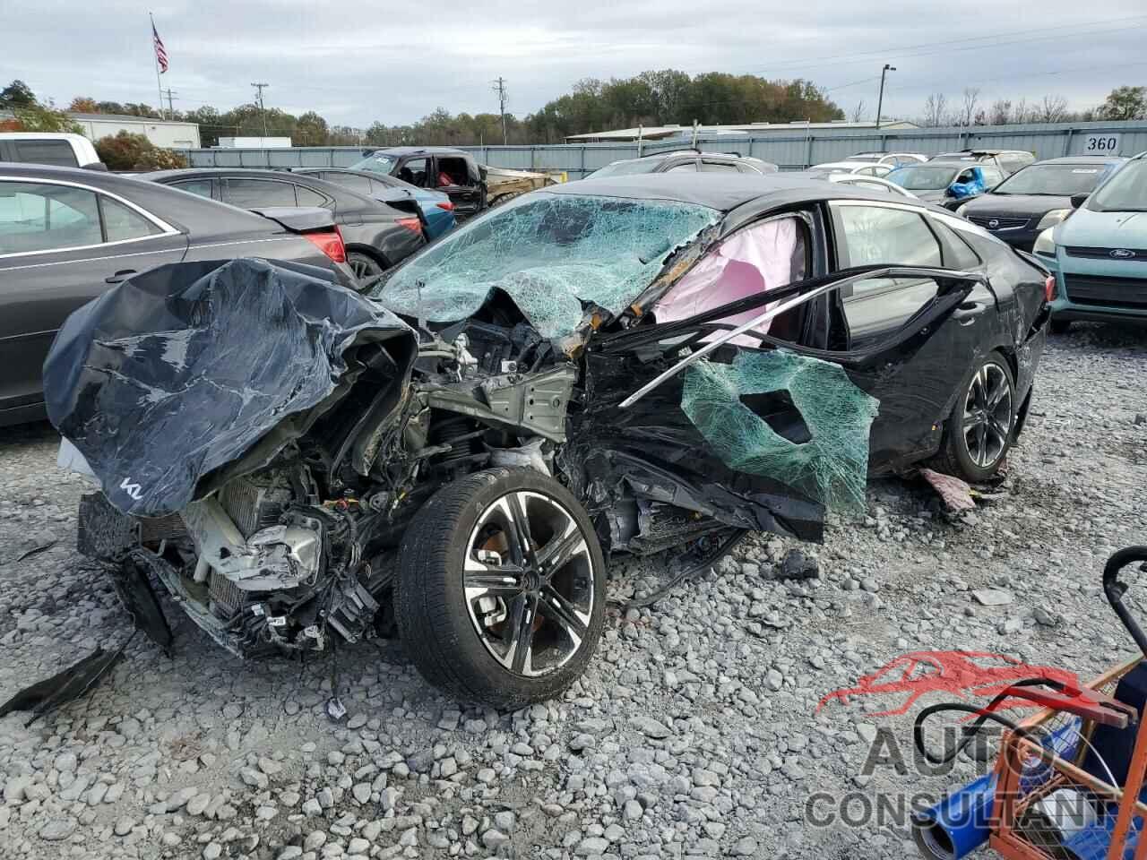 KIA K5 2024 - 5XXG64J28RG244642