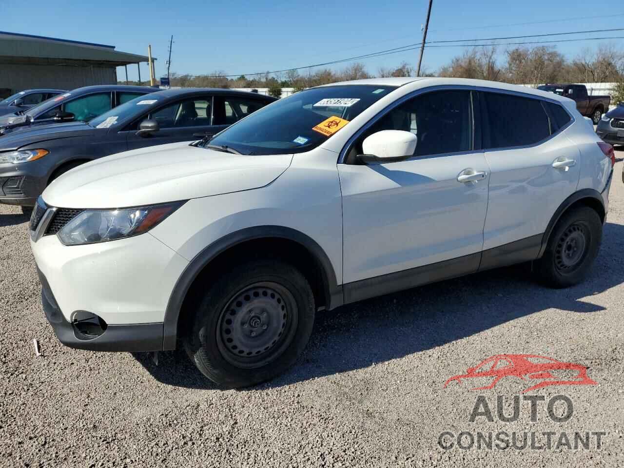 NISSAN ROGUE 2018 - JN1BJ1CPXJW192338