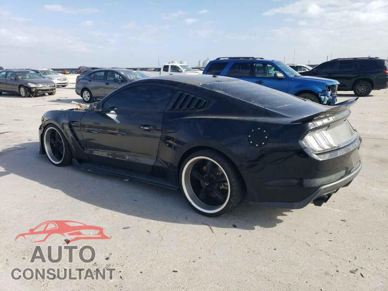 FORD MUSTANG 2015 - 1FA6P8CF3F5399119