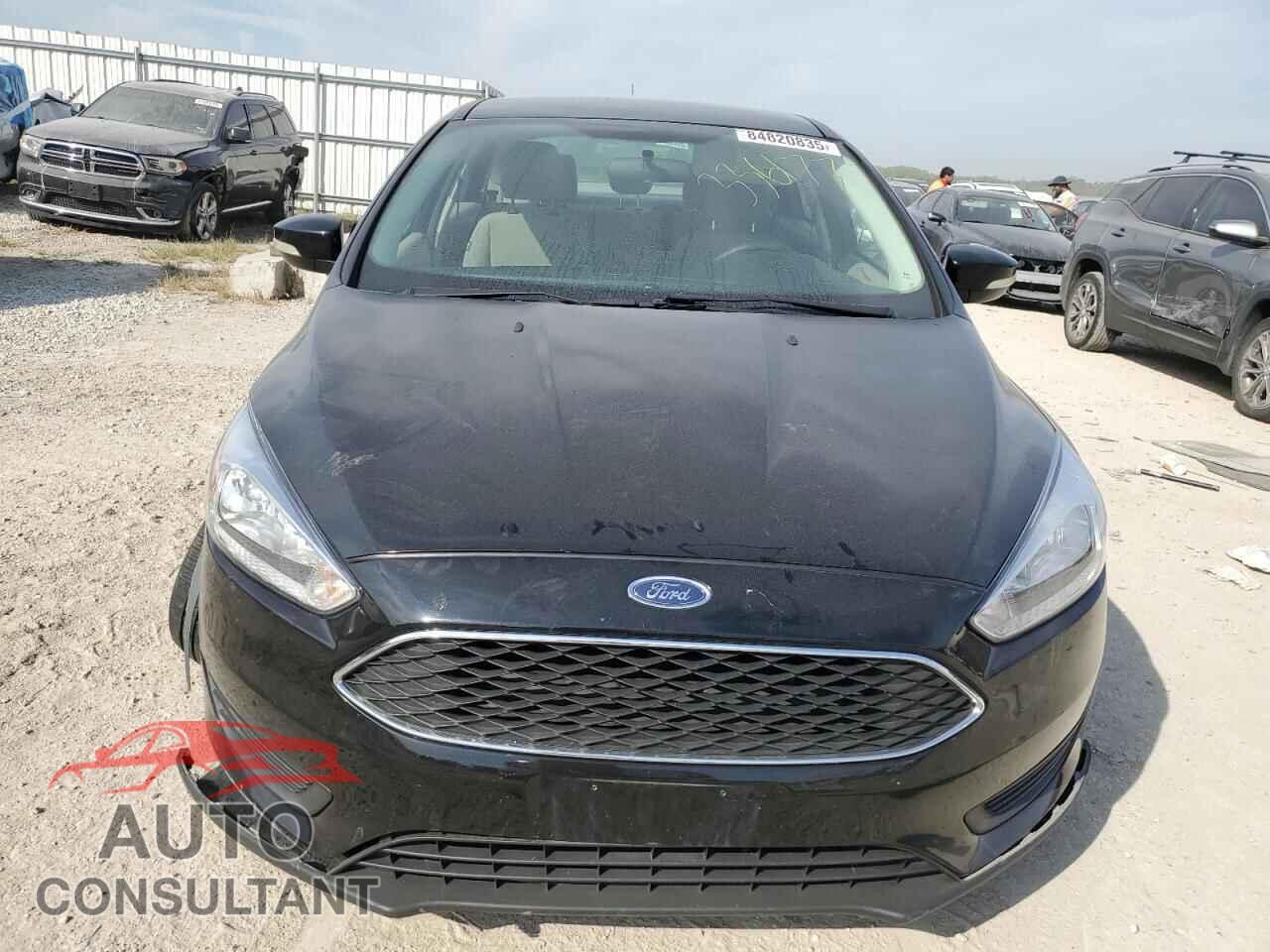 FORD FOCUS 2017 - 1FADP3F28HL336177