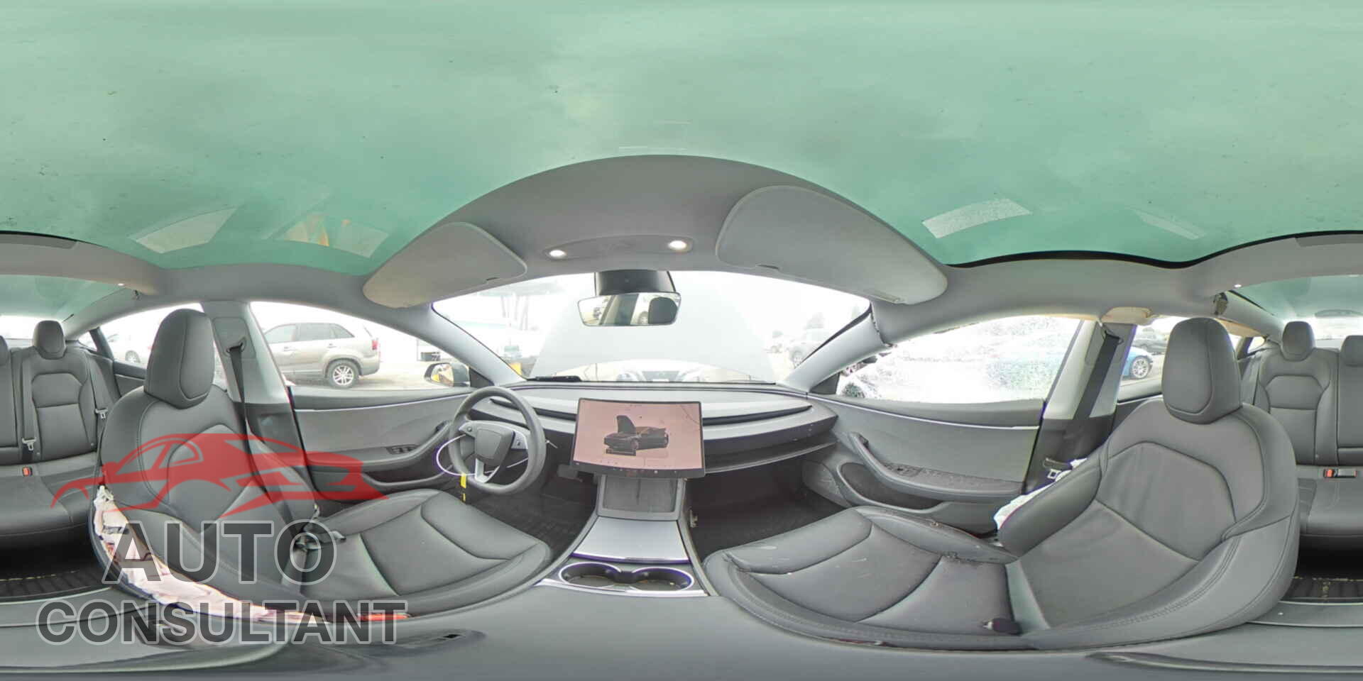 TESLA MODEL 3 2025 - 5YJ3E1EA2SF963928