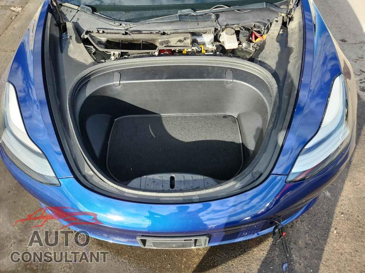 TESLA MODEL 3 2018 - 5YJ3E1EB2JF105172