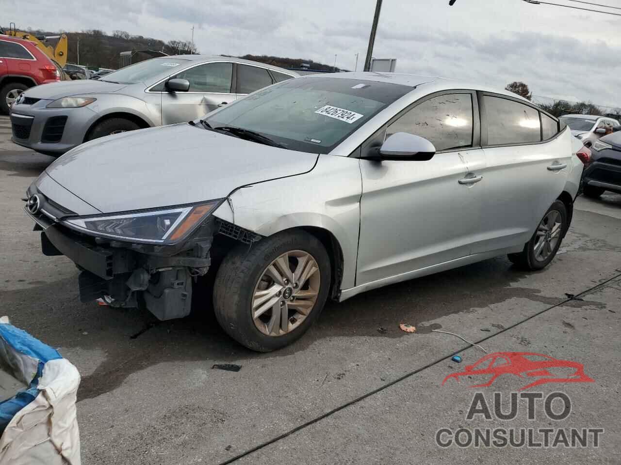 HYUNDAI ELANTRA 2020 - 5NPD84LF1LH529479