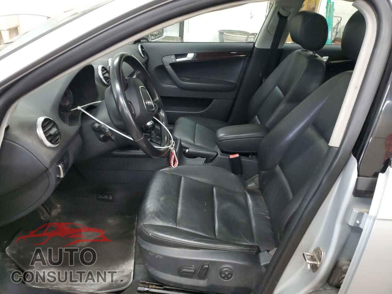 AUDI A3 2012 - WAUBEAFM4CA126173