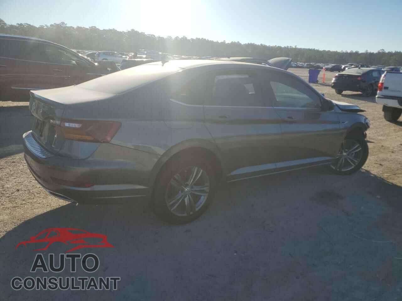VOLKSWAGEN JETTA 2019 - 3VWCB7BU3KM268554
