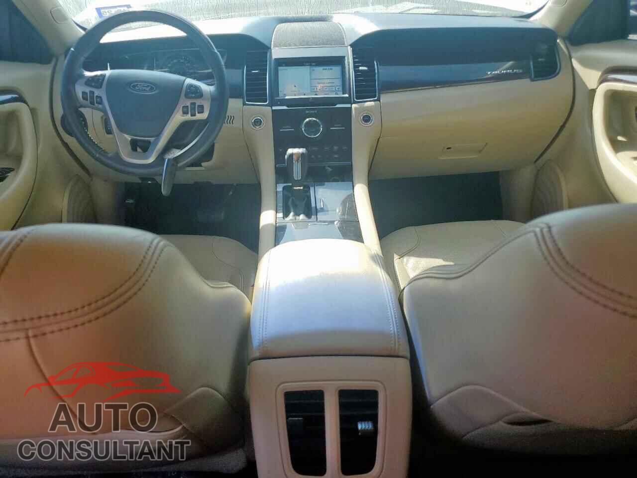 FORD TAURUS 2016 - 1FAHP2F83GG139165