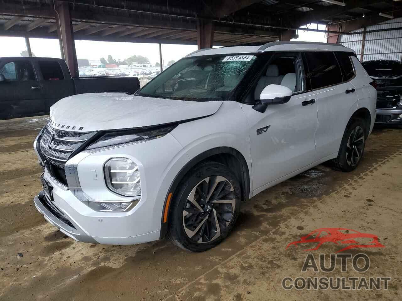 MITSUBISHI OUTLANDER 2023 - JA4T5VA97PZ026393