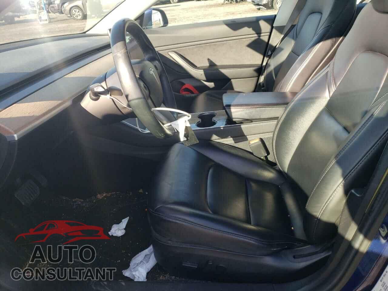 TESLA MODEL 3 2018 - 5YJ3E1EB0JF095189