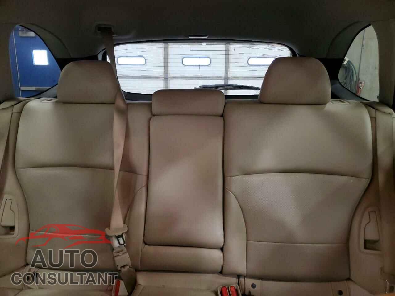 SUBARU OUTBACK 2015 - 4S4BSBLC8F3223488
