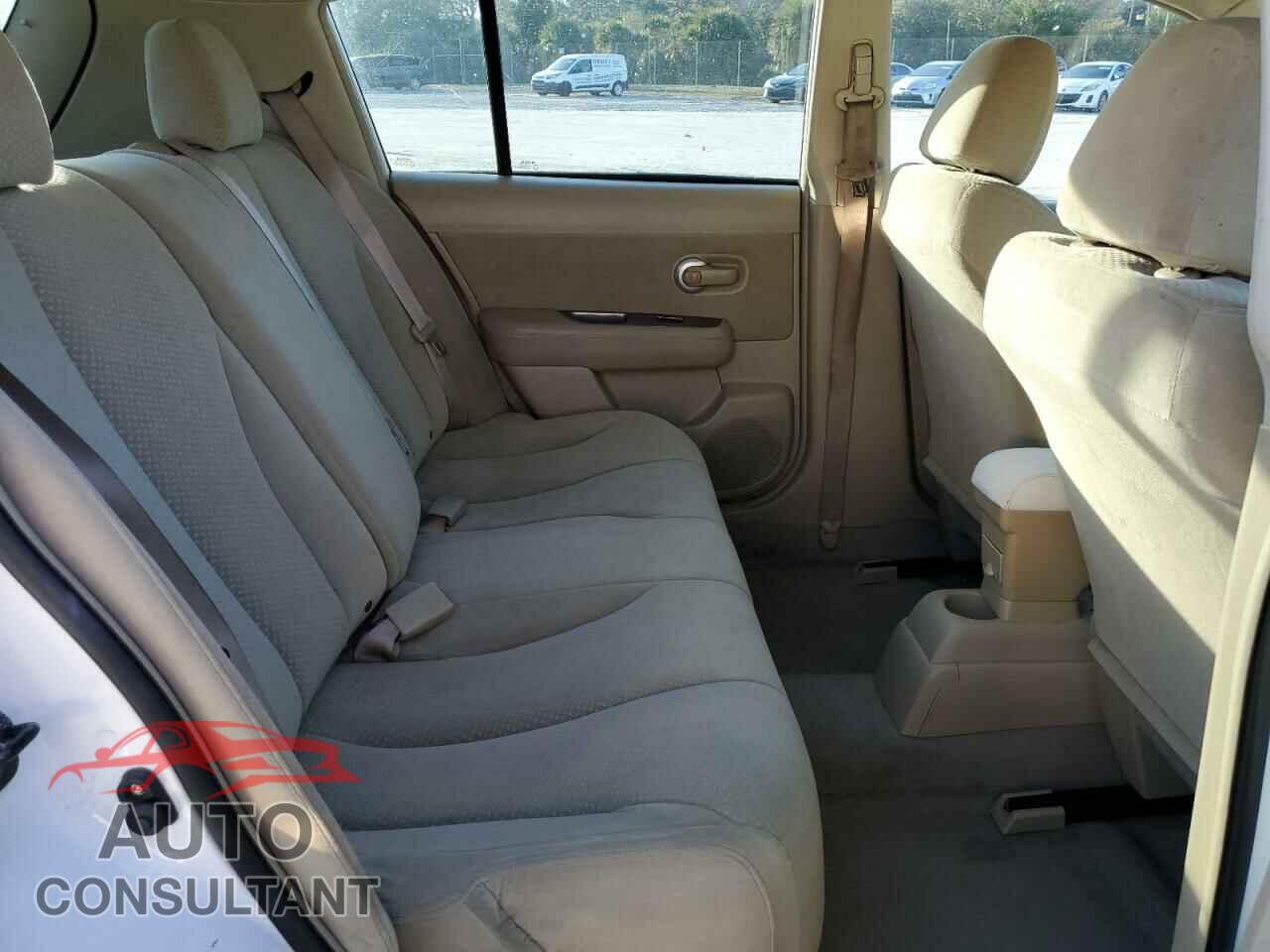 NISSAN VERSA 2011 - 3N1BC1CP2BL358742