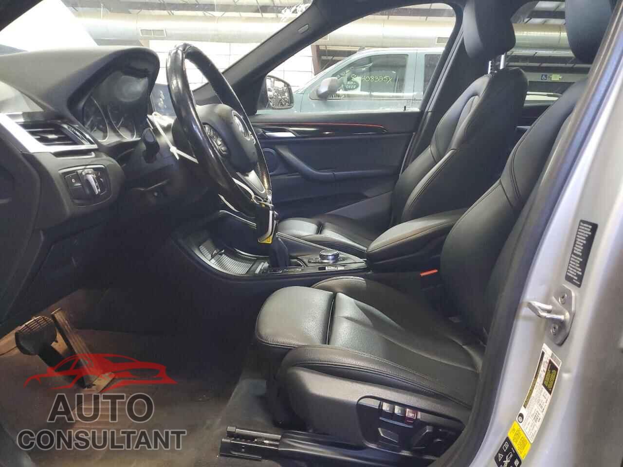 BMW X1 2017 - WBXHT3C38H5F84959