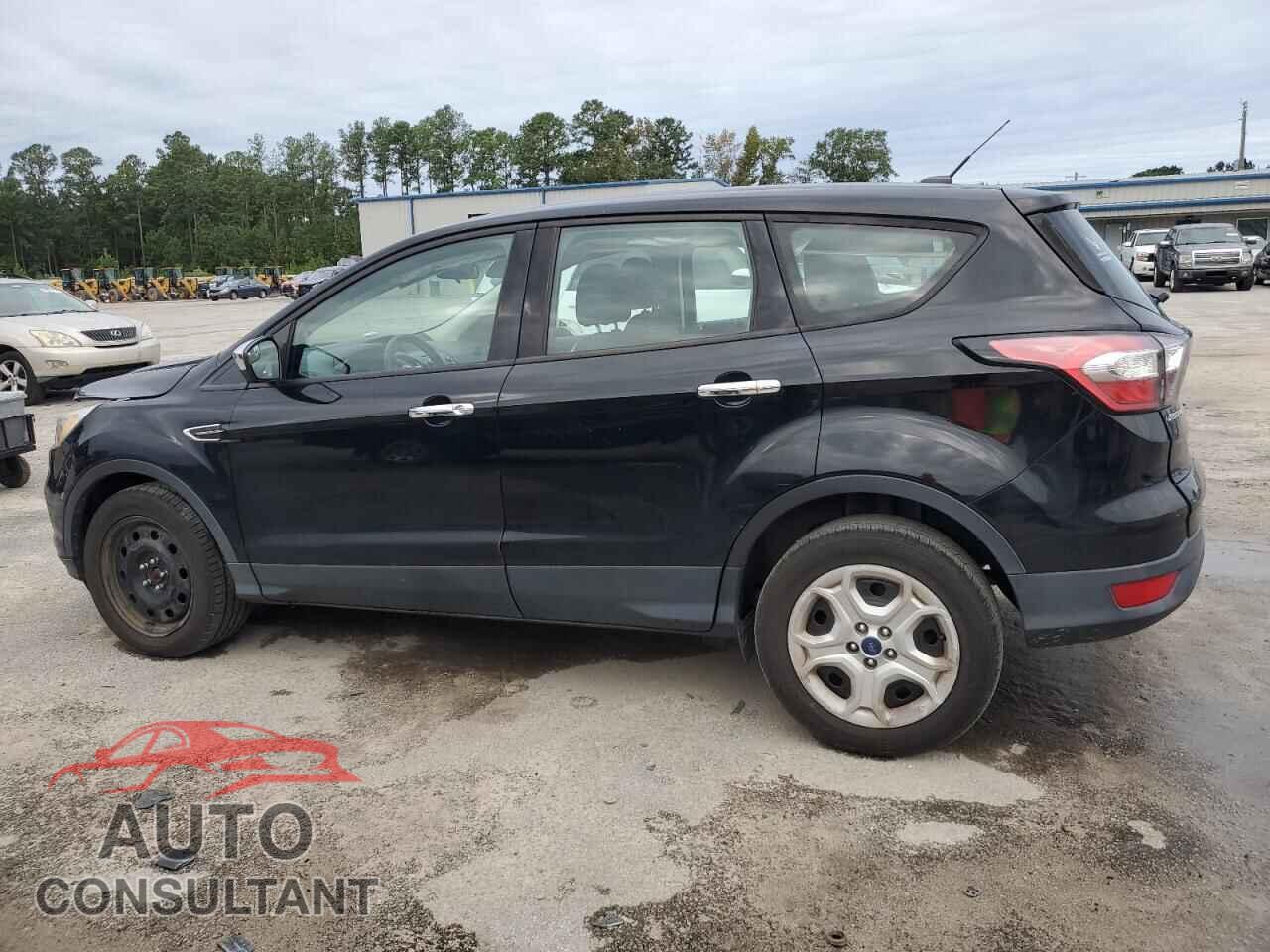 FORD ESCAPE 2017 - 1FMCU0F74HUB07980
