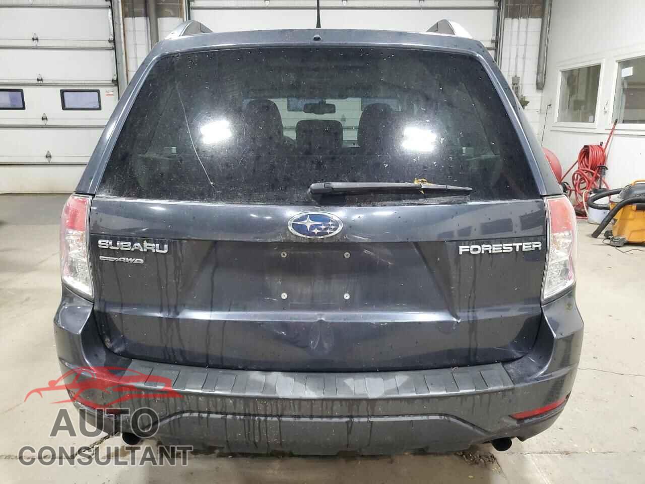 SUBARU FORESTER 2011 - JF2SHBDC8BH751371