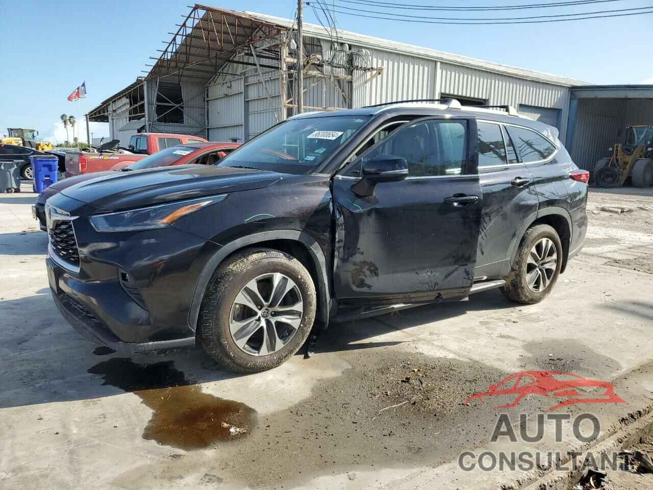 TOYOTA HIGHLANDER 2021 - 5TDGZRAH5MS053938